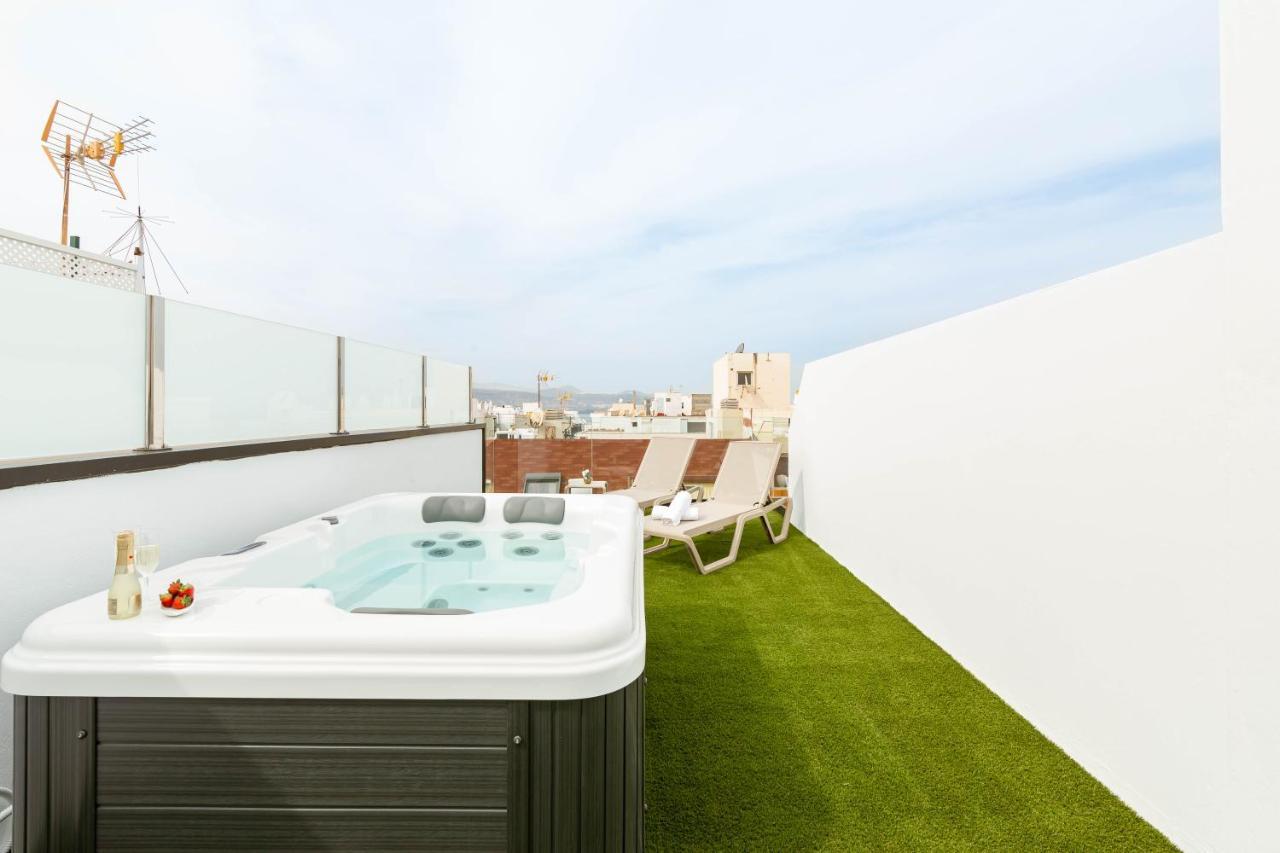 Luxury Penthouse With Jacuzzi La Strada Appartement Las Palmas Buitenkant foto